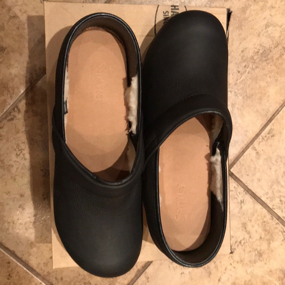 Sanita clogs